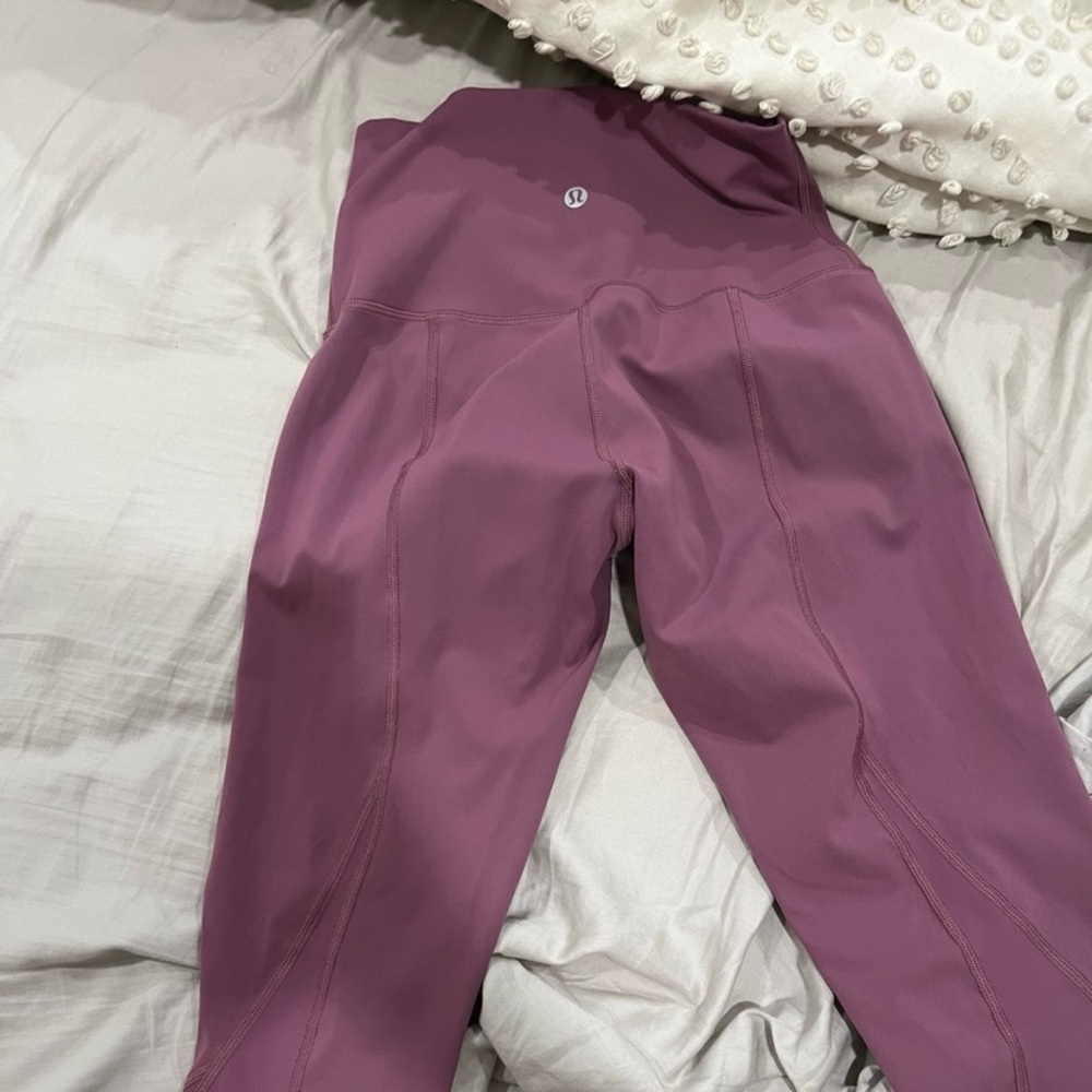 Lululemon leggings size 4